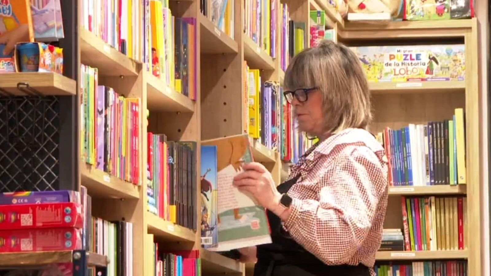 La librería más antigua de España se salva del cierre al reunir 60.000 euros para pagar sus deudas