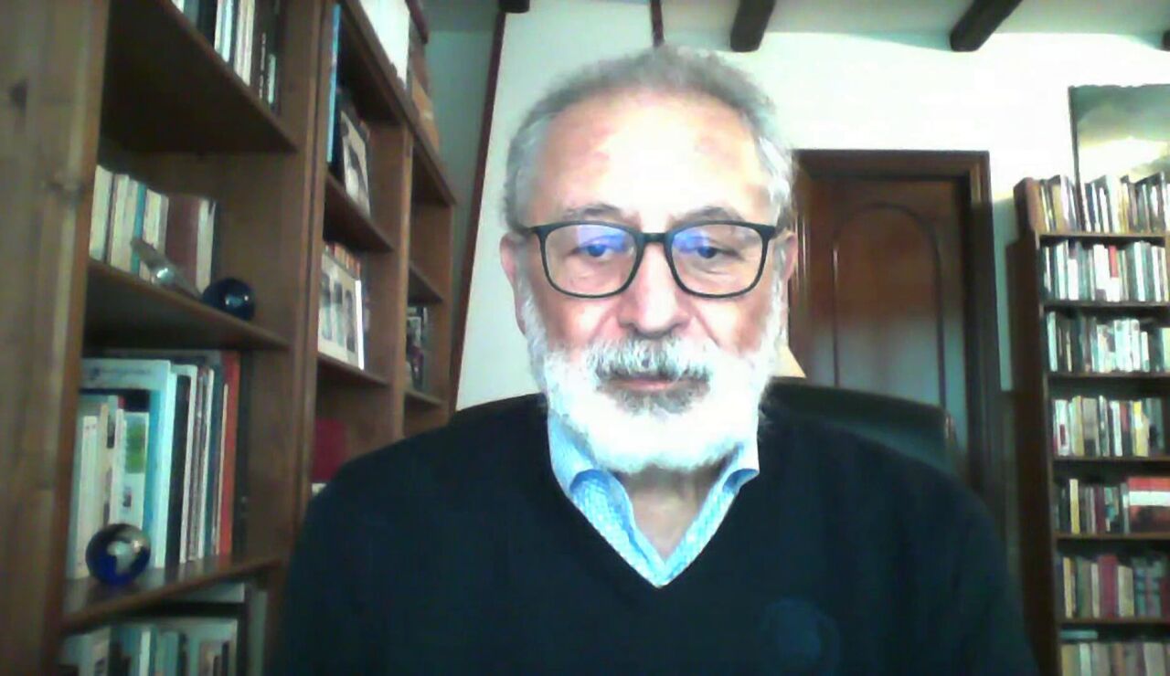 Daniel L&oacute;pez Acu&ntilde;a, epidemi&oacute;logo.