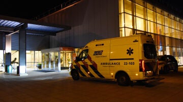 People from the hantavirus-hit cruise MV Hondius arrive at Eindhoven Air Base (Netherlands)