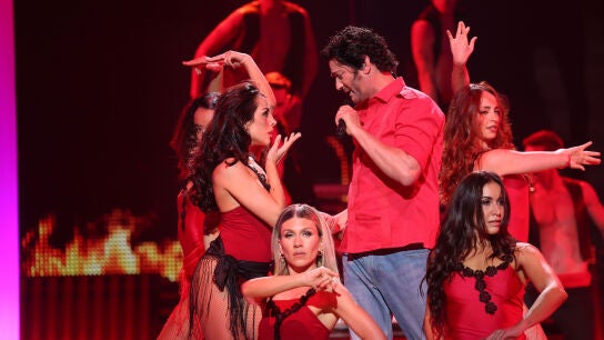 Jesul&iacute;n de Ubrique lo da todo en el escenario de Tu cara me suena
