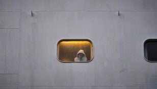 Una pasajero del crucero con norovirus