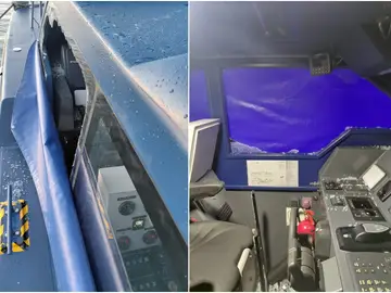 Imagen de la Patrullera de Aduanas tras ser embestida por una narcolancha en Almería Imagen de la Patrullera de Aduanas tras ser embestida por una narcolancha en Almería