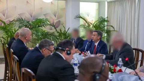 Las autoridades de Cuba reciben al director de la CIA en La Habana Las autoridades de Cuba reciben al director de la CIA en La Habana