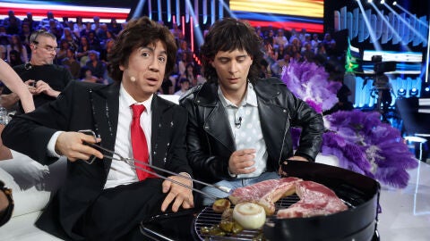 Regresan las predicciones de An&iacute;bal G&oacute;mez aqu&iacute; podr&iacute;a encontrar &Agrave;ngel Ll&agrave;cer el amor