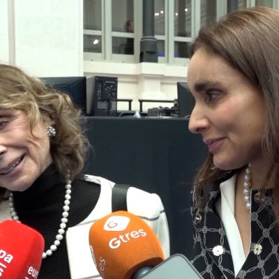 Paloma de Arezana y su hija, Paloma Segrelles