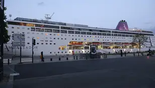 Crucero "Ambition"
