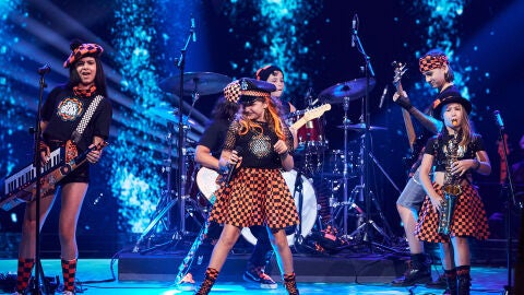 &ldquo;Por favor daros la vuelta&rdquo; la petici&oacute;n de Orozco con la actuaci&oacute;n de esta banda