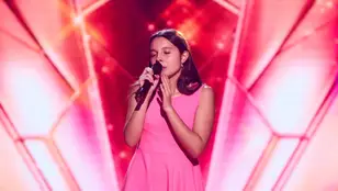 Jimena emociona con Rocío Dúrcal y conquista a Ana Mena en La Voz Kids