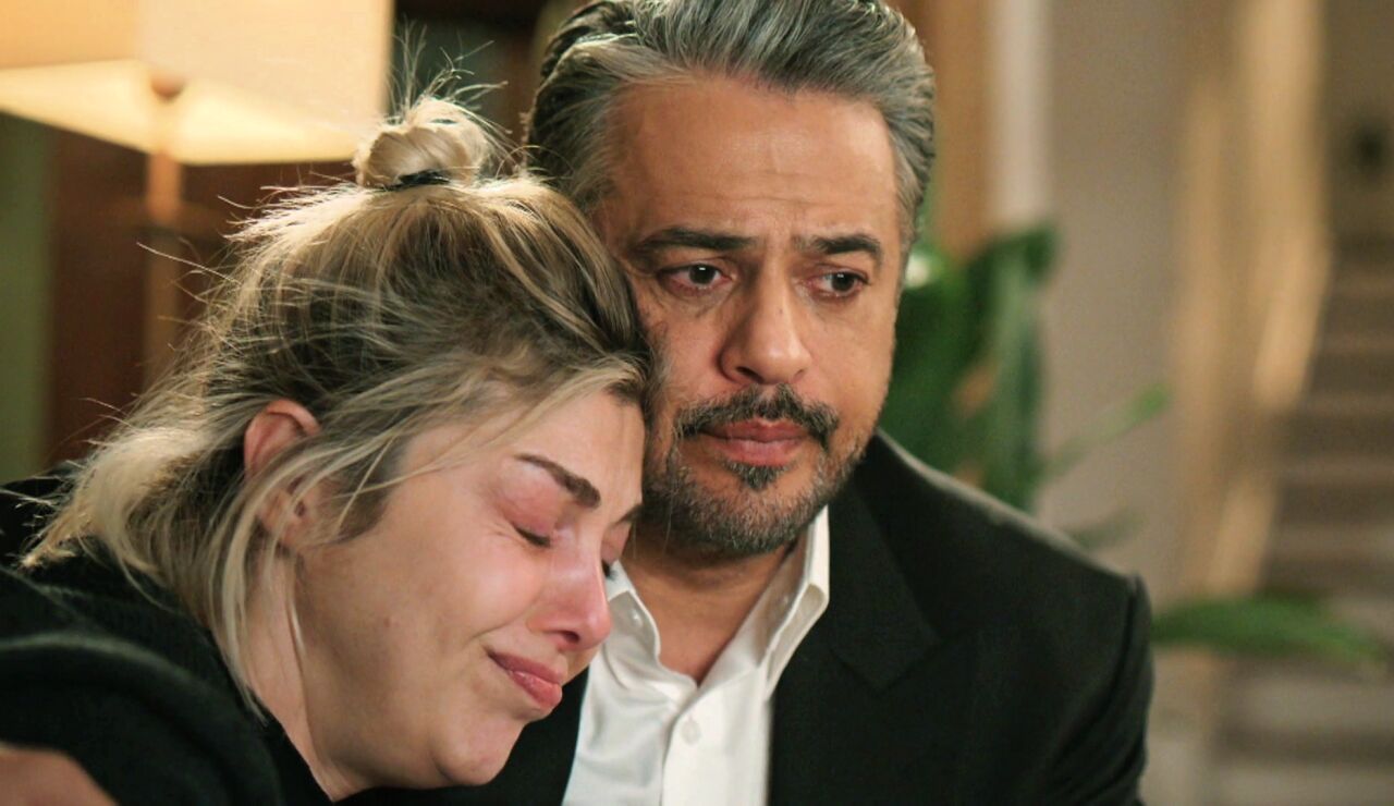 Orhan deja plantada a Bet&uuml;l para pasar la noche con G&uuml;lg&uuml;n