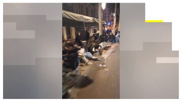 Una avalancha de clientes obliga a cerrar dos tiendas en Barcelona por la venta de unos relojes