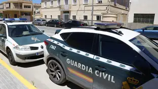 Coches de la Guardia Civil. Coches de la Guardia Civil.