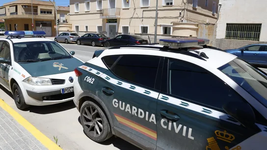 Coches de la Guardia Civil. Coches de la Guardia Civil.