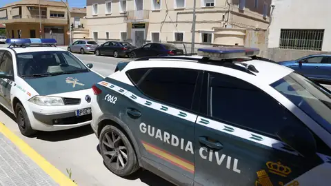 Coches de la Guardia Civil. Coches de la Guardia Civil.