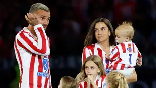 Griezmann, emocionado en su despedida en el Metropolitano