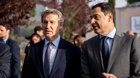 Feij&oacute;o convoca a la plana mayor del PP para analizar los resultados, que recibir&aacute; a Moreno con una ovaci&oacute;n