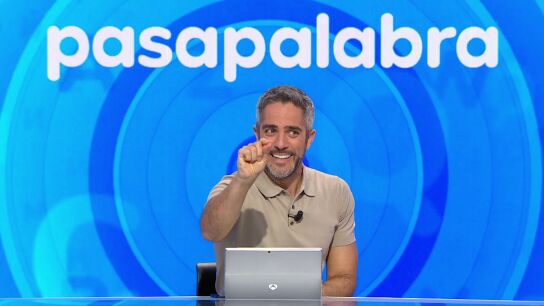 El momento de tensi&oacute;n de Roberto Leal con una canci&oacute;n en La Pista