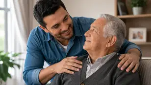 Renta 2025: Deducción por cuidar de sus padres mayores de 65 años