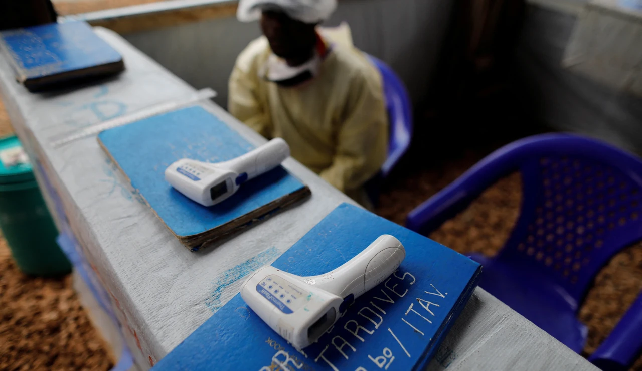 Las claves del brote de ébola en África, "una emergencia de salud pública de importancia internacional"