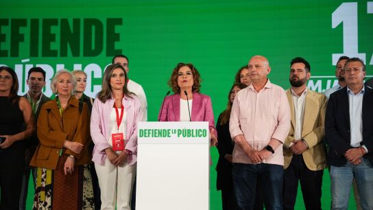 Montero asumir&aacute; su esca&ntilde;o como "jefa de la oposici&oacute;n" en Andaluc&iacute;a pero no asegura si estar&aacute; cuatro a&ntilde;os 