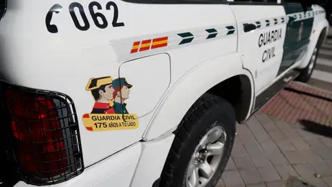 Coche de la Guardia Civil, imagen de archivo Coche de la Guardia Civil, imagen de archivo