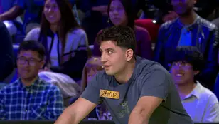 ¡La tensión se palpa en el aire! David intenta resolver dos veces por más de 3.000 euros