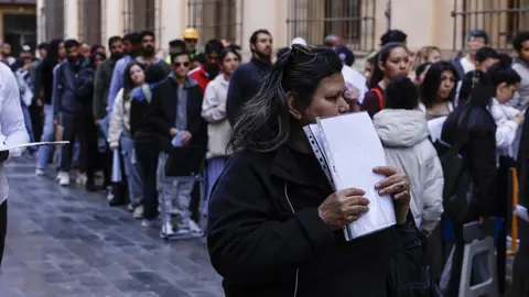 regularización de migrantes regularización de migrantes