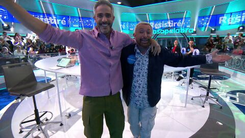 El final feliz de Jos&eacute; Manuel Parada en Pasapalabra: bailando &lsquo;Resistir&eacute;&rsquo; con Roberto Leal