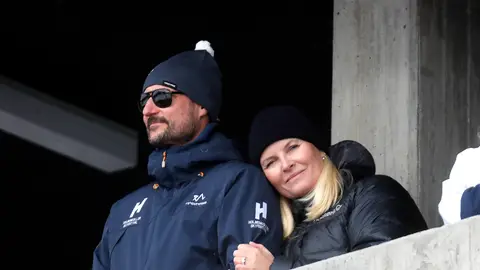 Mette-Marit y el príncipe Haakon Mette-Marit y el príncipe Haakon