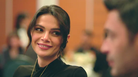 Cihan, rendido ante el éxito de su mujer: “Eres el orgullo de esta familia, Alya” Cihan, rendido ante el éxito de su mujer: “Eres el orgullo de esta familia, Alya”