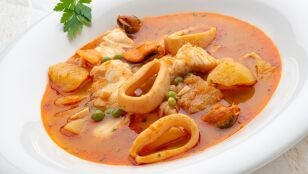 Caldereta de rape con mejillones