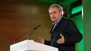 Zapatero en un acto