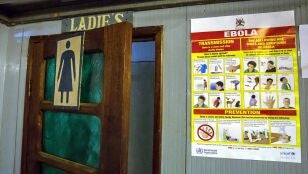 Cartel informativo sobre el &eacute;bola en la Rep&uacute;blica Democr&aacute;tica del Congo