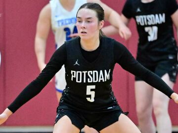 Emily Mae Smith, en un partido con los Potsdam Bears