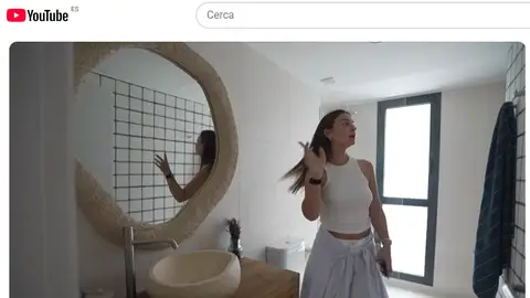 Baño de la planta de arriba de la casa de Menorca de Laura Escanes Baño de la planta de arriba de la casa de Menorca de Laura Escanes