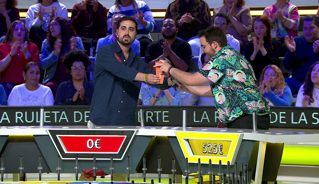 ¡Con la miel en los labios! Así se ha quedado Carlos con la jugada de Iván
