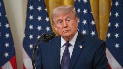 22 May 2026, US, Washington: Donald Trump, President of the United States, reacts after the swearing-in ceremony of new Federal Reserve Chairman Kevin Warsh (not pictured) in the East Room of the White House. Photo: Andrew Leyden/ZUMA Press Wire/dpa Andrew Leyden/ZUMA Press Wire/dp / DPA 22/05/2026 ONLY FOR USE IN SPAIN