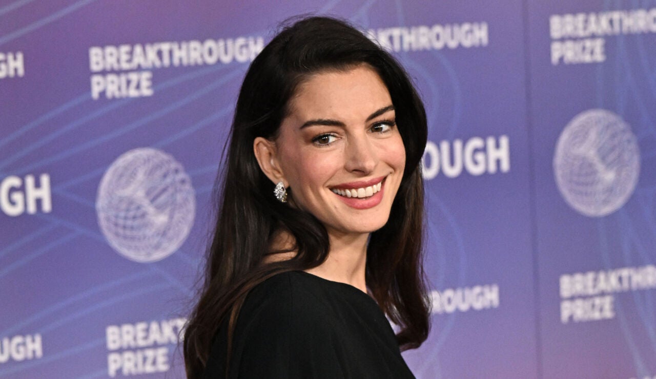 Anne Hathaway