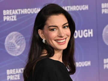 Anne Hathaway
