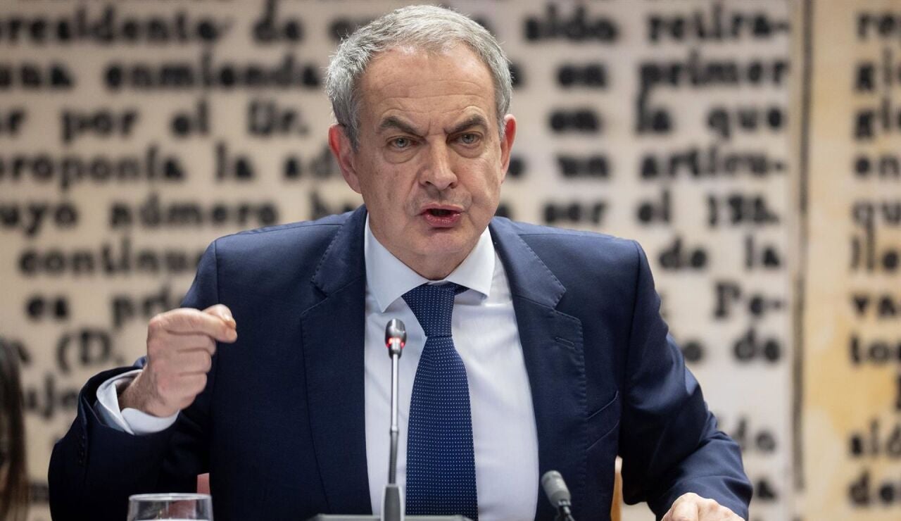 Zapatero ve "conjeturas disparatadas" en la UDEF y atribuye las acusaciones a que apoy&oacute; a S&aacute;nchez, seg&uacute;n su portavoz
