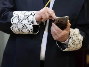 Imagen de puñetas durante el acto de toma posesión de la nueva auditor presidenta del Tribunal Militar Central Imagen de puñetas durante el acto de toma posesión de la nueva auditor presidenta del Tribunal Militar Central