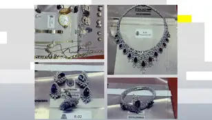 Decenas de collares, pendientes y relojes en una caja fuerte del despacho de Zapatero.