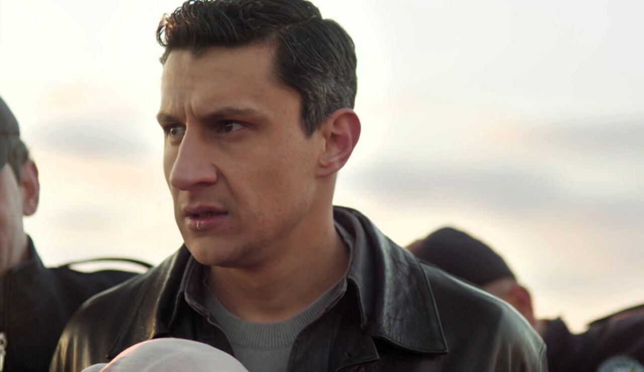 &iexcl;Tragedia en el camino! Sahin dispara a Mahmut para salvar a Kaya y acaba detenido