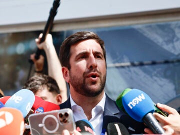 Enrique Riquelme pide un cara a cara con Florentino P&eacute;rez