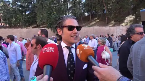 Julián Porras hablando con la prensa Julián Porras hablando con la prensa