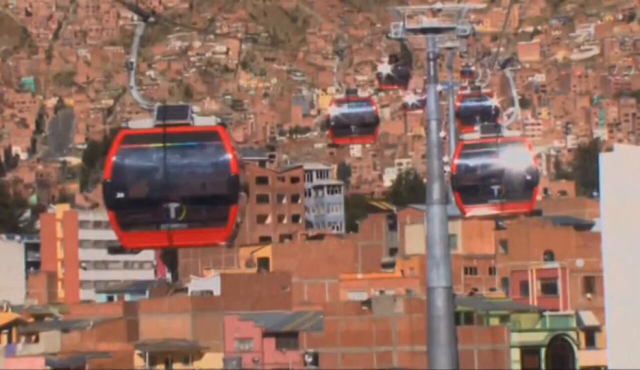 Efem&eacute;rides de hoy 30 de mayo de 2026: El telef&eacute;rico m&aacute;s alto del mundo