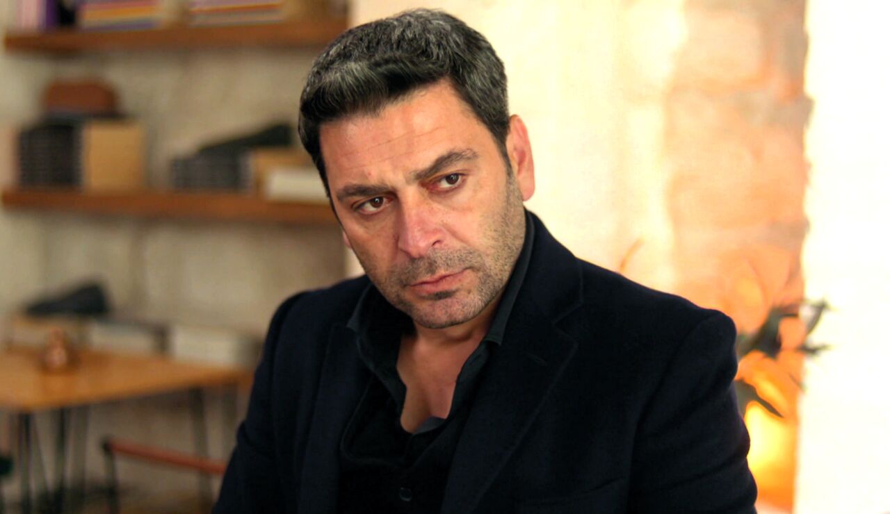 &iquest;Fin de su matrimonio? Alya cita a Cihan y Mine para firmar los papeles del divorcio