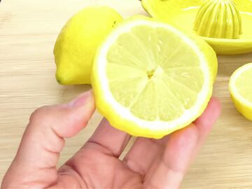Zumo de lim&oacute;n