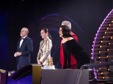 De fan a&hellip; &iquest;ganadora? El regalo de Clavel ilumina la bombilla de Ruth Lorenzo 