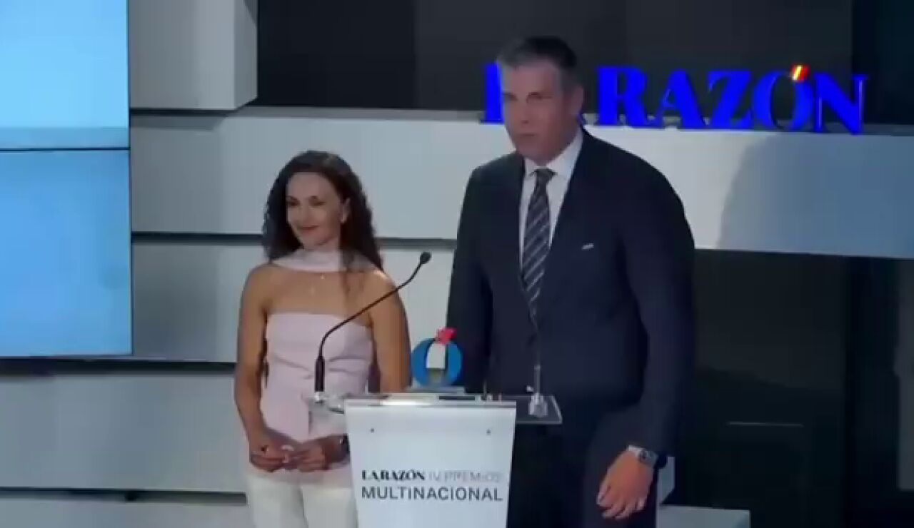 Jos&eacute; Molinillo y Alba Aula reciben el premio al liderazgo profesional en entornos de inversi&oacute;n global: "Sin confianza no hay mercados"