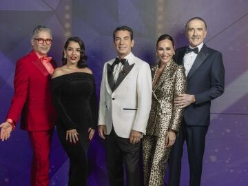 El balance de Arturo Valls y los investigadores sobre la temporada de Mask Singer: "Me ha dejado el culo torcido"